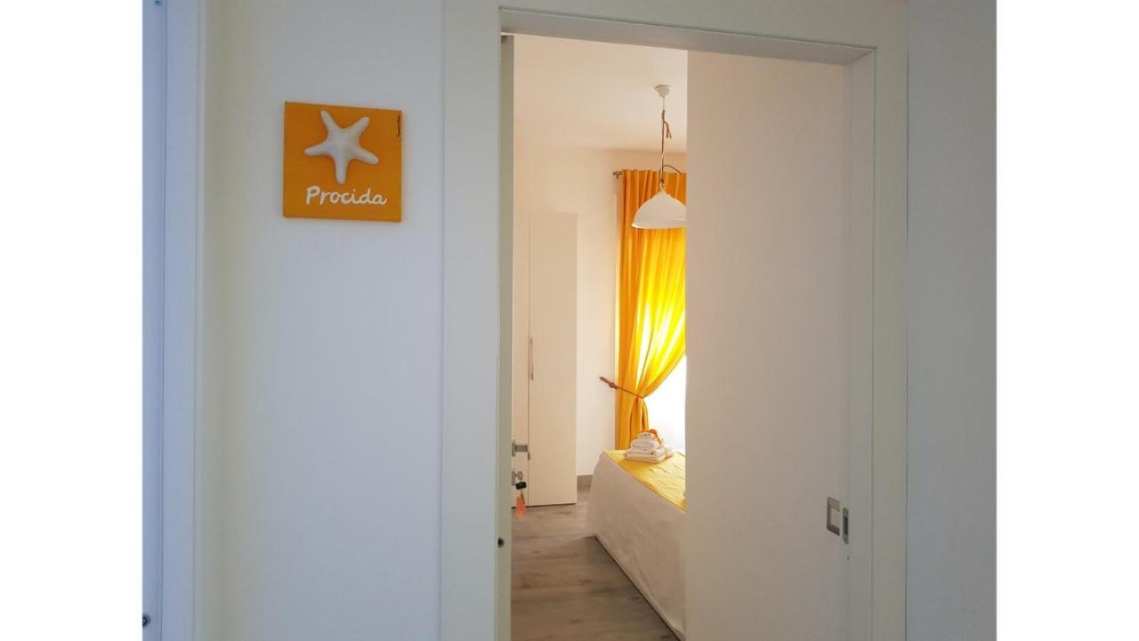 Bed and Breakfast #Zonaporto Neapel Exterior foto