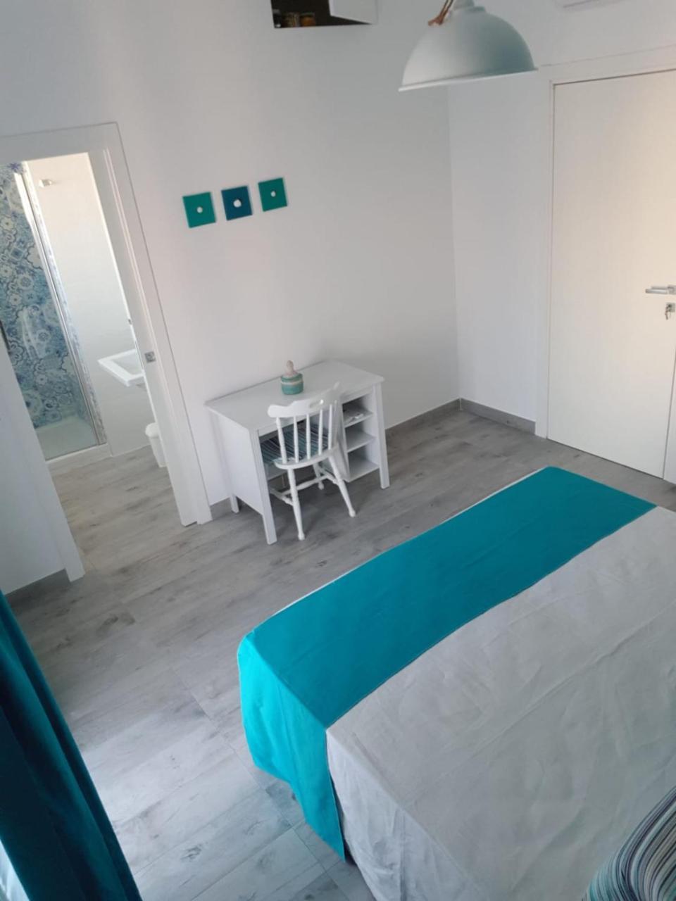 Bed and Breakfast #Zonaporto Neapel Exterior foto