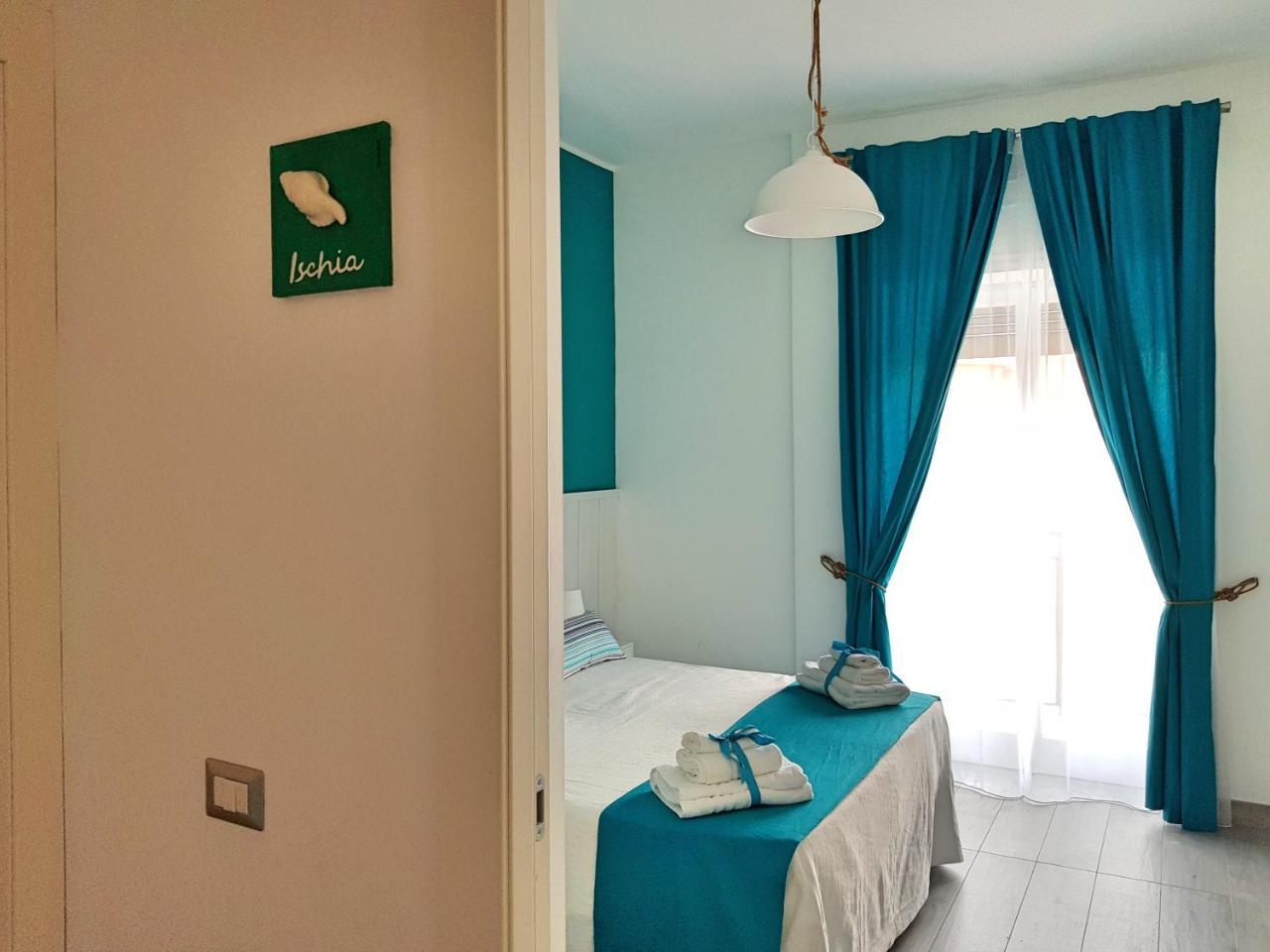 Bed and Breakfast #Zonaporto Neapel Exterior foto