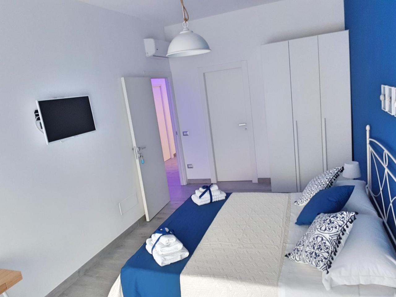 Bed and Breakfast #Zonaporto Neapel Exterior foto